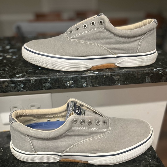 Sperry Halyard Laceless Slip On Top Sider Men’s size 9.5 Gray Canvas Sneaker - Picture 4 of 8